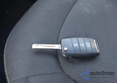 2016 Kia Soul + z USA, uszkodzony, nr VIN KNDJP3A59G7337151